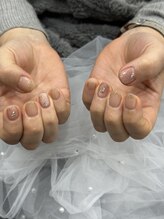 キラキラ大人ネイル