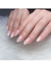 ホワイトグラデーション/上品