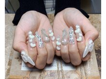 モアネイル 新宿/