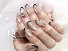 リス ネイルアンドビューティー(LYS)/スキニーフレンチ