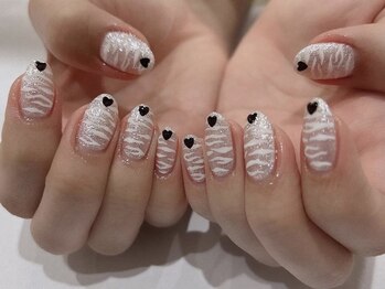 エイト アイラッシュアンドネイル 大宮店(eight)/Y2K風☆ゼブラデザイン