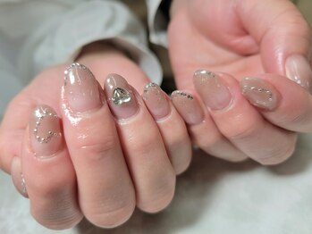 ネイルサロンカリプソ(Nail Salon Calypso 2)/ラインストーンアート☆