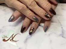 ナップ ラバーズ(Nap Lovers)/ブラウンミラーネイル