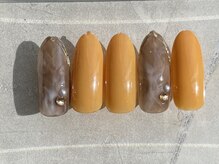 リーブル ネイル(Libre nail)/【10月/定額4本アート】