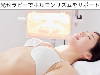 メディカルサロン エム エム エム 大阪梅田グランドサロン(M.M.M)/プラズマ光線セラピーで育乳促進
