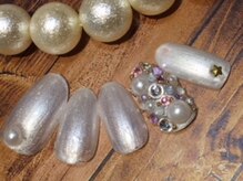 ネスト(Nest)/埋め尽くしネイル♪