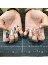 エスフィーネイルサロン ブリーユ(Esfy nailsalon Brille)/マグネットネイル