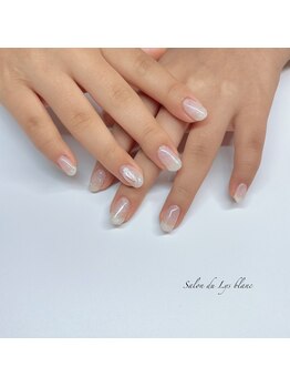 サロンドリスブラン(Salon du lys blanc)/