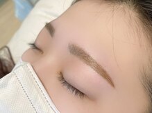 パルフェ(Parfait Eyelash Nail Salon)/美眉ケア♪大人平行デザイン