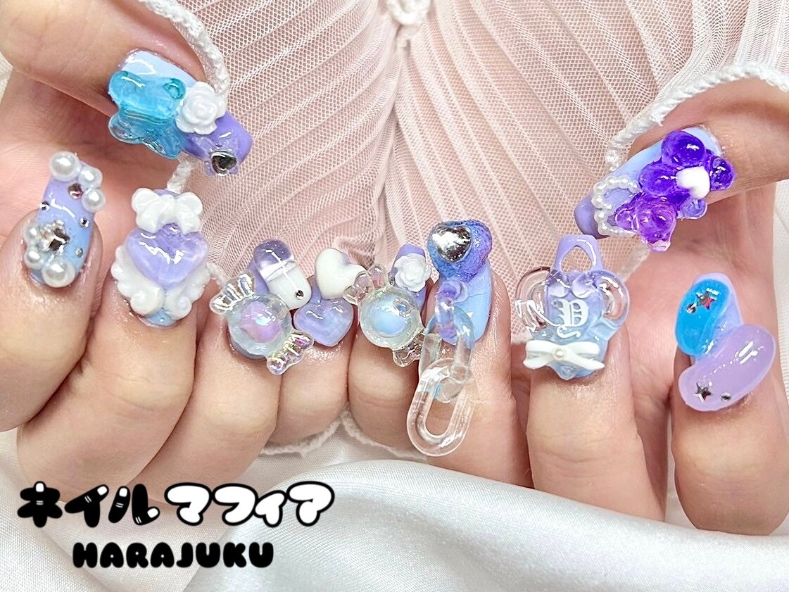 ネイルチップ☆ブルー　キラキラ　マグネット　ゴテゴテ　推し　オーダー受け付け中☆ ネイルチップブルー キラキラ マグネット ゴテゴテ 推し