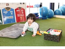 新長田はなまえ整骨院の雰囲気（キッズスペース完備！お子様とのご来院お待ちしてます♪）