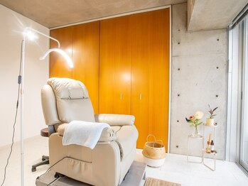 フィーカ(fika)の写真/【駅チカ/徒歩1分】完全個室のプライベートサロン。高技術×持続力であなたのなりたいを叶えます◎