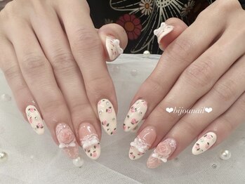 ビジューネイル(bijou nail)/
