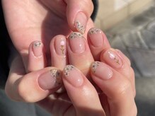 ネイル アトリエ コモード(nail atelier Comodo)/押し花ネイル [くすみフローラ]