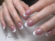 ツイン(twin.)/フレンチネイル×オプ有