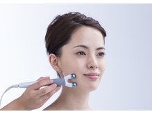 ナリストータルビューティサロン 上野/ポレーション（チェア）