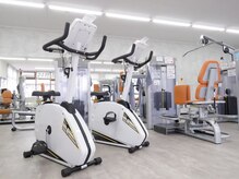 ロコモコ 半田店(ロコモK.O)の雰囲気（バイク3台設置）