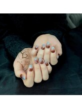 ユリナリタ(YuRi Narita)/