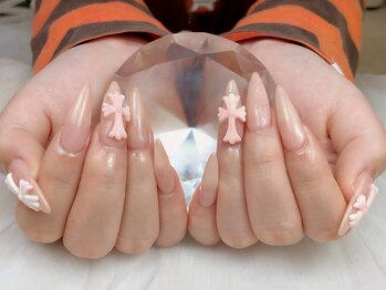 ミハナ 西川口店(MIHANA)の写真/《自爪を守る長さだし》割れやすい,薄い自爪のお悩みも解消!チップ長さだしで理想のフォルム&デザインに♪