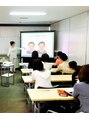 小顔22 ボルティ 本店(Bolty) 小顔の技術を広める為、全国各地でセミナーの講師をしています。
