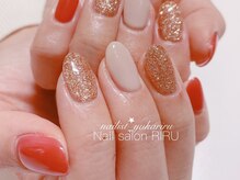 リル(RIRU)/クリスマスカラーネイル