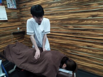 灘六甲整骨院/腰痛