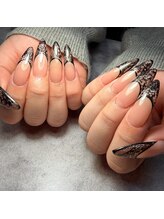 マカナネイル(makana nail)/色気フレンチ