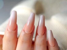 ＜エアブラシ導入サロン＞SNSで話題のエアブラシで美しいグラデ