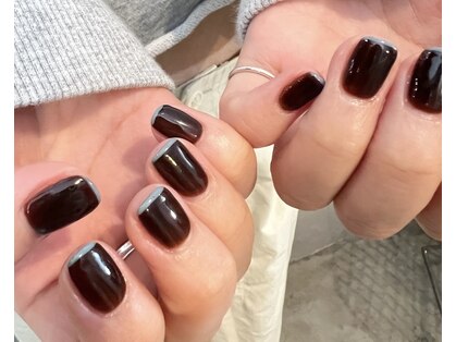 ノラ ミナミアオヤマ(NORA MINAMIAOYAMA)の写真