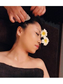 ひまわり 久屋店/かっさで頭皮マッサージ