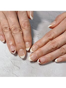 ブラン(blanc)/ホワイトフレンチネイル