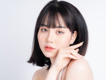 レイ 東京町田店(Rey)の写真/[フラットラッシュ]超軽量・羽のような付け心地でボリュームUP！トレンドの束感仕上げで韓国風目元に♪