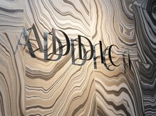 アディクト(ADDICT)/