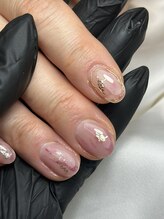 ところどころグリッターをのせて