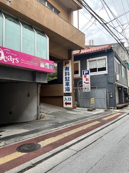 エムズリボーン 那覇店(M's ReBorn)/お店への経路(浮き島通り側)