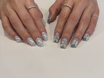 リン 恵比寿(RiN.)/アイスブルー×シルバー