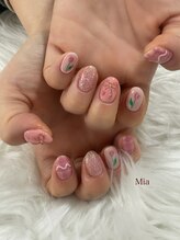 ミア(Mia)/チューリップネイル