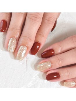 ラウ(Lau)/秋ネイル¥５５００