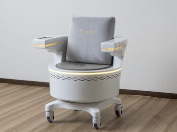 よもぎ蒸し×リンパマッサージ 隠れ家サロン YUKURU 【ユクル】の写真/骨盤底筋×ヒップアップトレーニングマシン《ビジリス》導入◆自分では引き締めにくい下半身もスッキリ♪