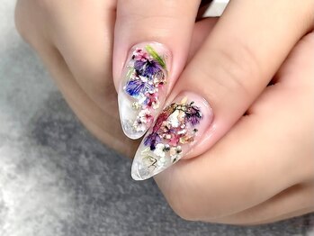 ハルネイル(Haru nail)/押し花のグラデーションが綺麗♪