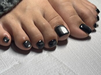 サロン ジジネイル(Salon GIGI Nail)の写真/おしゃれは足元から♪豊富なデザインと上質な技術で周りと差がつく◎華やかなフットネイルで季節を満喫♪