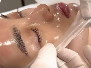 リア(lia)の写真/(お肌悩みを改善し透明感溢れるツヤ肌へ)豊富なメニューの中からあなたに合わせたご提案を♪