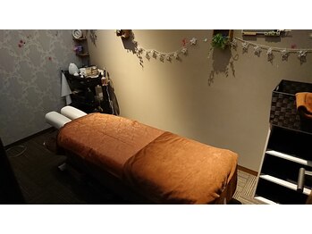 ハレルヤ整体院 セイムス大宮佐知川/個室