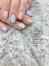 パステルブルーネイル