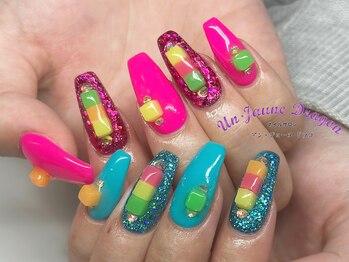 アン ジョーヌドラゴ/【ロングネイル】派手ネイル