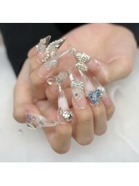クリアベースのビジューネイル