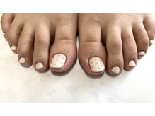 パラジェル登録サロン バランス シンプルネイル&アイラッシュ 新田東店(balance)/ドットネイル