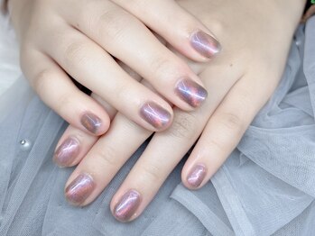 ネイル専門シェアサロンFemme