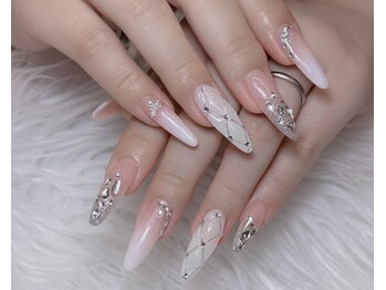 チップアートやりパーツつけ放題