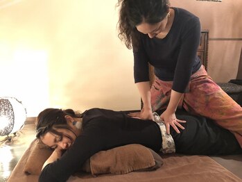 アジアンヒーリングリゾートサワン 神楽坂店 (Asian Healing Resort sawan)の写真/【痛すぎるストレッチが苦手な方へ】ほぐし多めのタイ古式マッサージ可能です◎